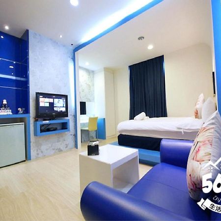 Apartamento 85 Pries Kaohsiung Exterior foto