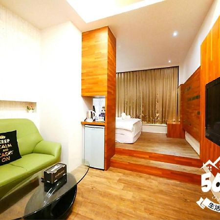 Apartamento 85 Pries Kaohsiung Exterior foto